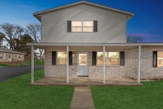 Northway Eleven, An Eagle Rock Community in Ballston Lake, NY - Building Photo - Building Photo