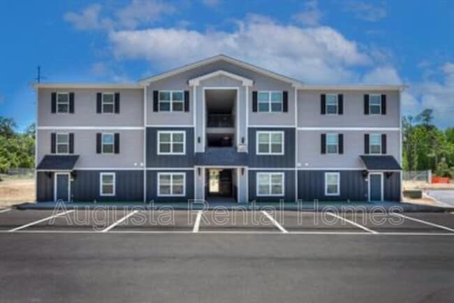 property at 2511 Otter Run