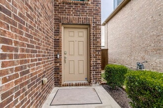 204 Black Bear Dr in McKinney, TX - Building Photo - Building Photo