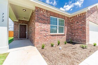 772 Wellington Dr in Lavon, TX - Building Photo - Building Photo