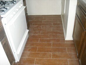 2571 Rudder Ave in Port Hueneme, CA - Building Photo - Building Photo