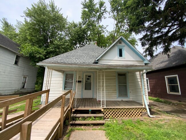 property at 610 Harmon St