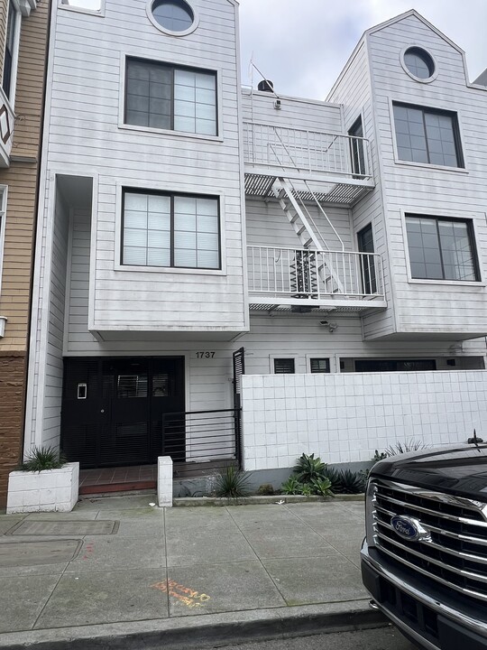 1737 Sutter St in San Francisco, CA - Building Photo