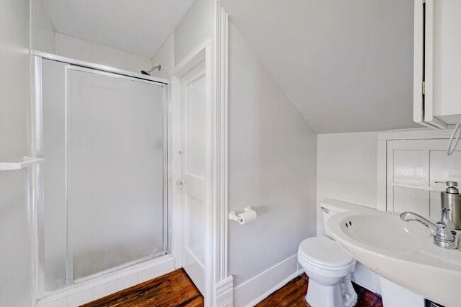 property at 1229 Heights Blvd