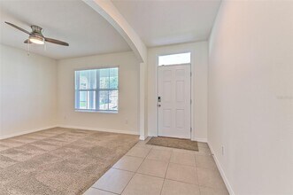 2518 Knight Island Dr in Brandon, FL - Building Photo - Building Photo