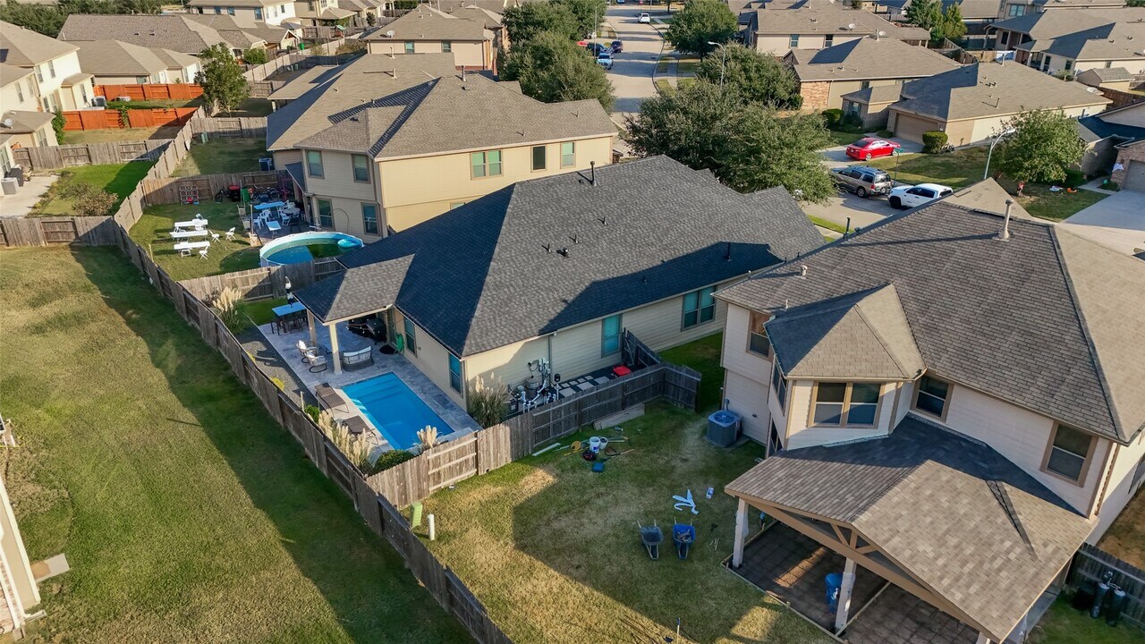 18615 Morgans Forest Ln in Katy, TX - Building Photo