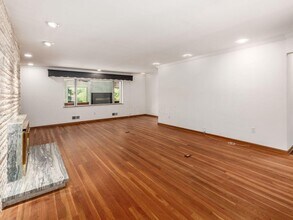 2663 Charing Rd in Columbus, OH - Building Photo - Building Photo