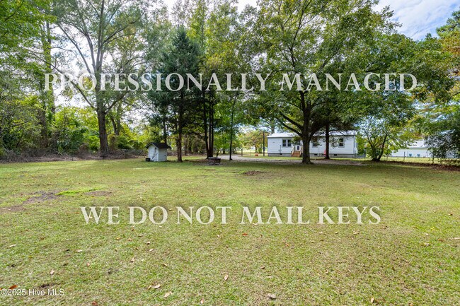 1105 N Winstead Ave in Rocky Mount, NC - Building Photo - Building Photo