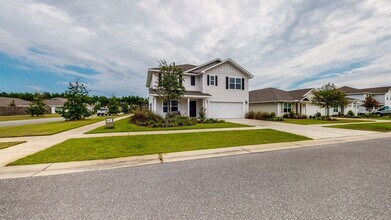 305 This Way in Freeport, FL - Building Photo - Building Photo