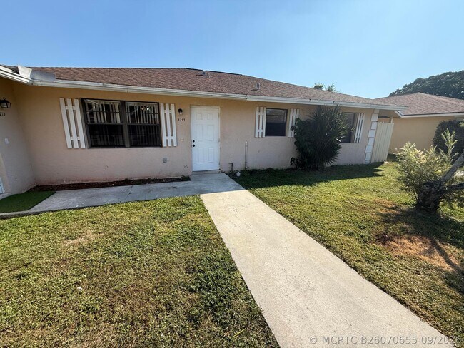 1213 White Pine Dr