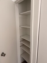 24 E 18th St in Bayonne, NJ - Building Photo - Building Photo