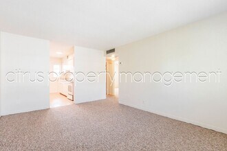 3022 Fairway Ln in Orlando, FL - Building Photo - Building Photo