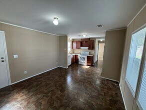 6320 NW 29th St in Margate, FL - Building Photo - Building Photo