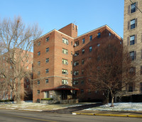 The California in Pittsburgh, PA - Foto de edificio - Building Photo