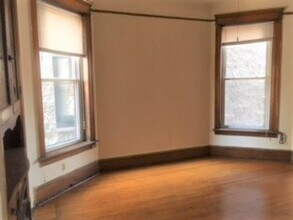 3218 N Seminary Ave in Chicago, IL - Building Photo - Building Photo