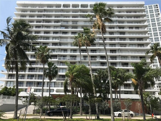 property at 200 SE 15th Rd