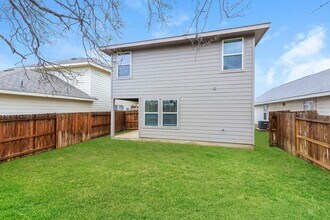 10367 Clearwater Wy in San Antonio, TX - Building Photo - Building Photo