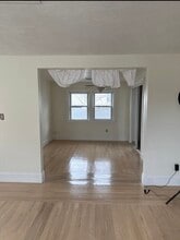 14 Mink Rd, Unit 2 in Providence, RI - Building Photo - Building Photo