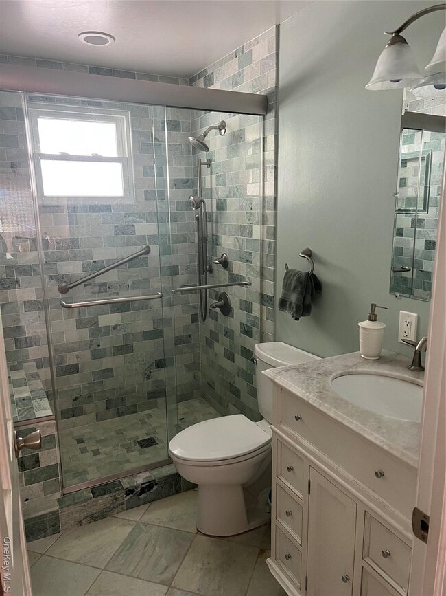 615 W Walnut St in Long Beach, NY - Building Photo - Building Photo