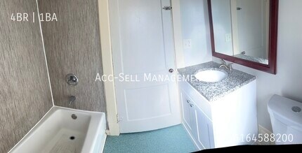 618 Adams St SE in Grand Rapids, MI - Building Photo - Building Photo