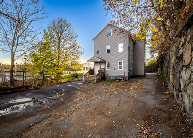 6 Grove Ct