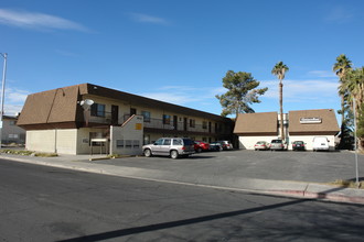 Carsac Apartments in Las Vegas, NV - Building Photo - Building Photo