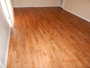 6326 Cambridge Dr in San Antonio, TX - Building Photo - Building Photo