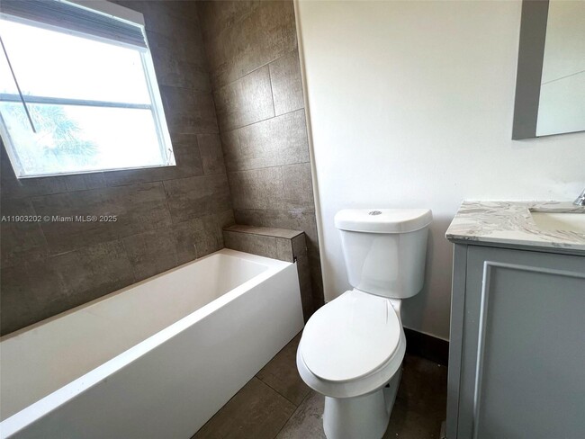 3703 SW 1st St in Miami, FL - Building Photo - Building Photo