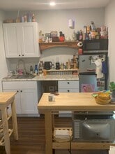 220 Alamosa Ave, Unit A in San Antonio, TX - Foto de edificio - Building Photo