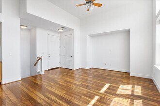 6028 Old Quarry Loop in Oakland, CA - Building Photo - Building Photo