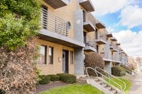 4532 Broadway, Unit 2N