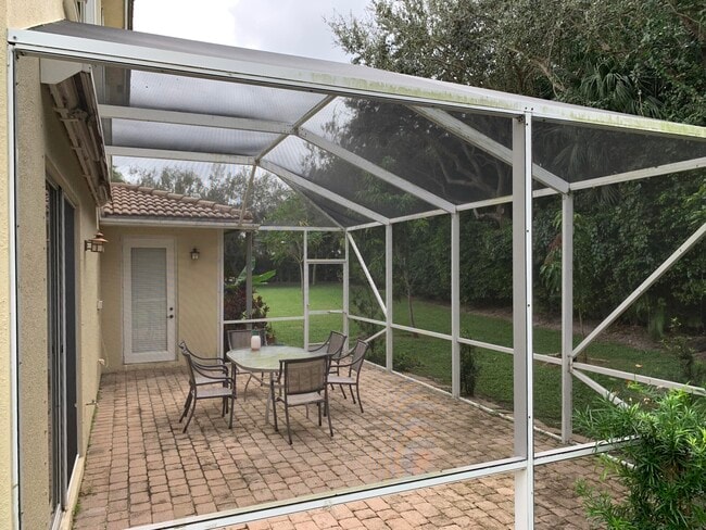 9280 Silver Glen Way in Wellington, FL - Building Photo - Building Photo
