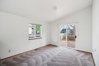 1081 SW Tobias Way in Beaverton, OR - Building Photo - Building Photo