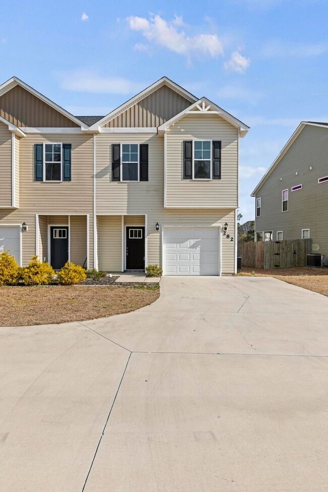 property at 282 Currituck Dr