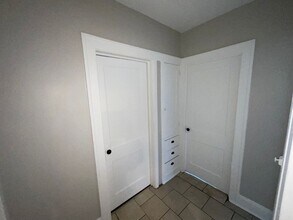 19824 Pasnow Ave in Euclid, OH - Building Photo - Building Photo