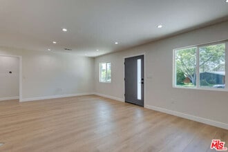 7444 Ostrom Ave in Los Angeles, CA - Building Photo - Building Photo