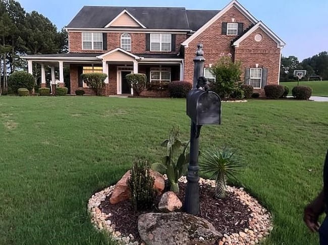 3304 Flat Stone Ct in Conyers, GA - Building Photo - Building Photo
