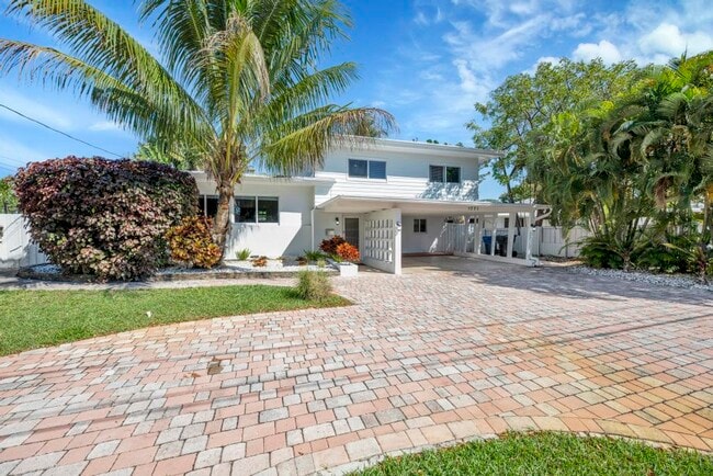 property at 1771 NE 35th St