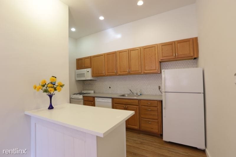 68 Park Ave in Hoboken, NJ - Building Photo