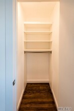 442 E Broadway-Unit -3 UL in Long Beach, NY - Building Photo - Building Photo