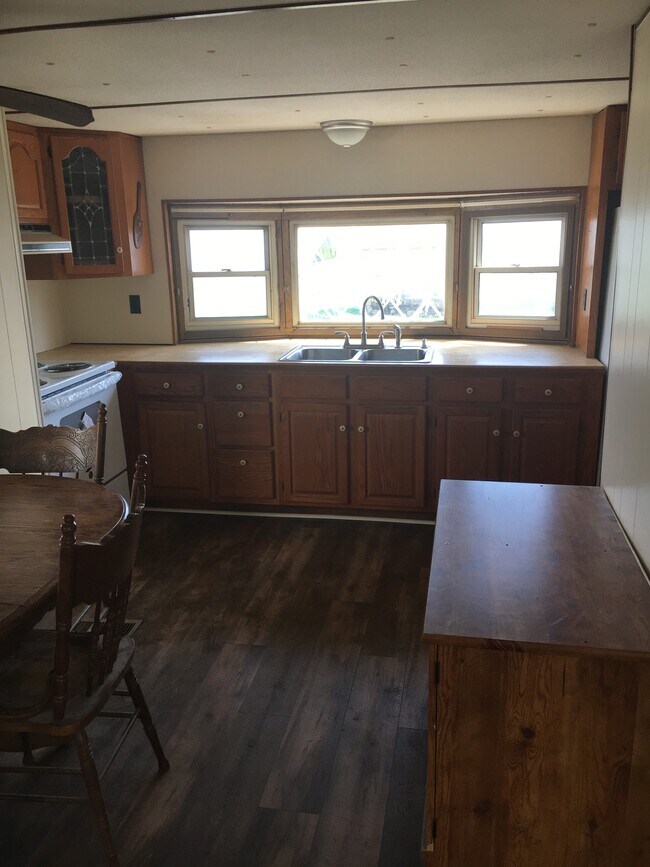 1115 3rd St in Hiller, PA - Building Photo - Building Photo