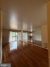 11214 Cherry Hill Rd in Beltsville, MD - Building Photo - Building Photo