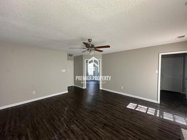 2188 Longlane Dr in Memphis, TN - Building Photo - Building Photo