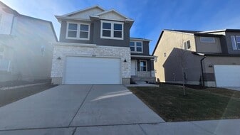 687 Boseman Wy in Saratoga Springs, UT - Building Photo