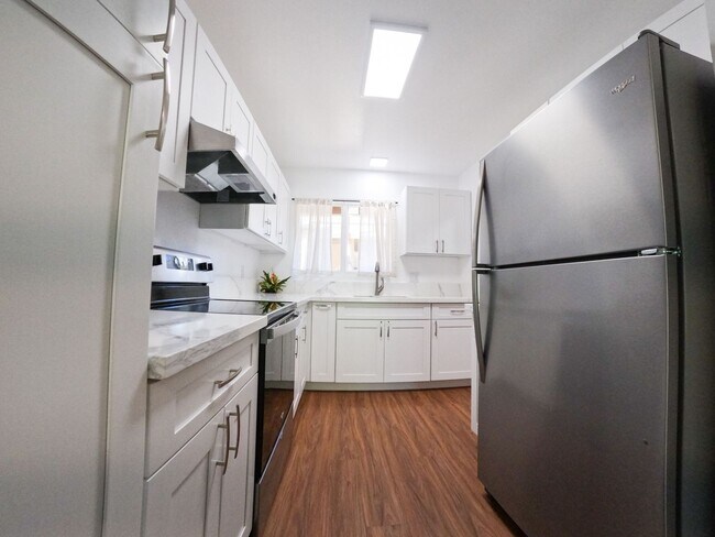 98-1361-1361 Koaheahe Pl in Pearl City, HI - Building Photo - Building Photo