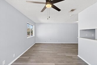 6118 Hidden Cove in Corpus Christi, TX - Building Photo - Building Photo