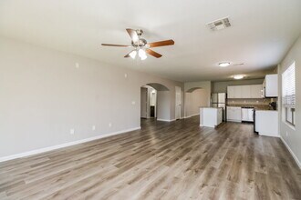 10529 W Foothill Dr in Peoria, AZ - Building Photo - Building Photo