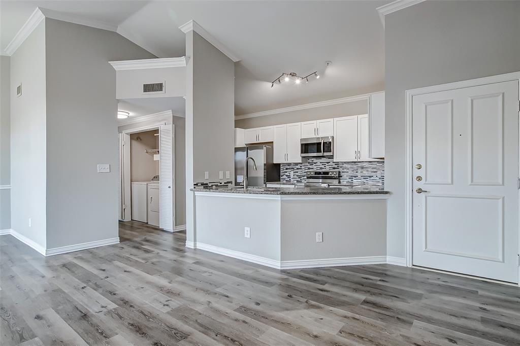2111 Welch St in Houston, TX - Building Photo