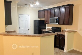 8123 Brookbend Dr in Douglasville, GA - Building Photo - Building Photo