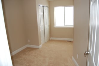 412 Sunrise Ct in Sidney, MT - Building Photo - Building Photo